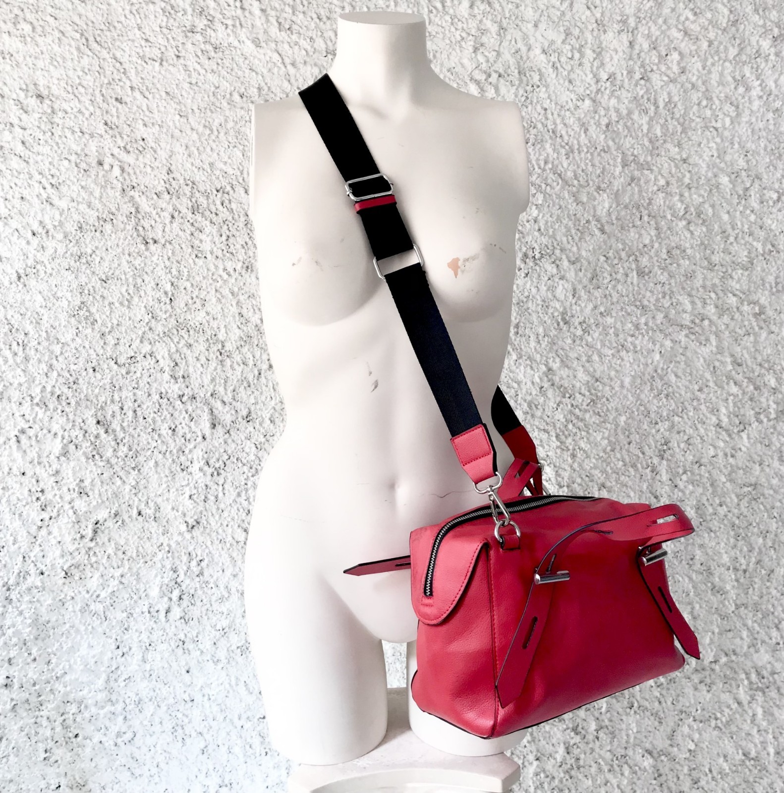 ZARA BASIC SQUARE TOTE BAG RED BLACK SILVER HANDL… - image 1