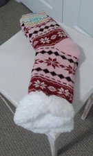 PINK SHERPA SOCKS, COSY WARM WITH SOFT LINNING SLIP RESISTANT TREAD.  NWT