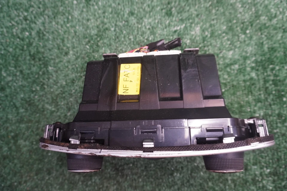 2006 2007 2008 HYUNDAI SONATA TEMPERATURE AC Control DASH BEZEL OEM 847423K000 - Image 2 of 4