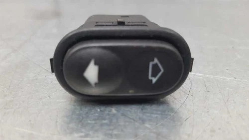 6706937 Mando Elevalunas Trasero Derecho para FORD SCORPIO BERL./TURNIER 2012324 - Imagen 1 de 10