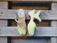Swedish Clogs Sandals Maguba Tel Aviv Green Suede Size US Womens 6 / EU 36