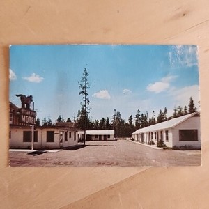 Vtg Triple AAA Hitchin Post MOTEL West Yellowstone Montana Business Trade Card