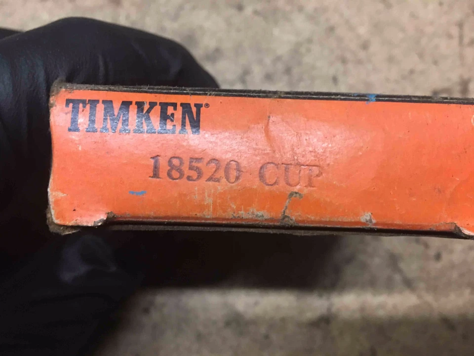 Interior trasero Jaguar XJ12 XJS XJ6 Race Timken 18520 Nuevo de Lote Antiguo Foto 4 de 4