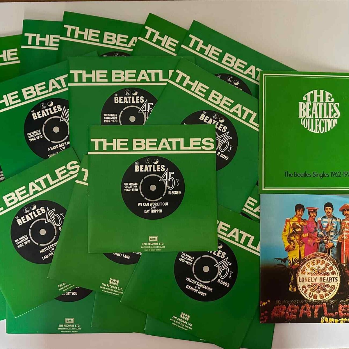 The Beatles - The Singles Collection 1962-1970 24x7
