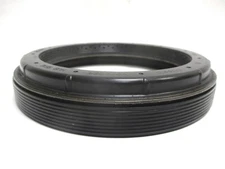 393-0173 GENUINE STEMCO DRIVE AXLE WHEEL SEAL FITS SKF 47697 NATIONAL 370003A