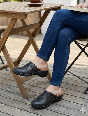 Thom McAn Hula Black Leather Laser Cut Floral Mules Clogs Women's Size 5.5 M