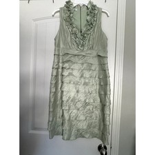 London Times Petites Light Green Shimmery Dress Elegant Evening Cocktail Garden