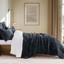 EVERGRACE Velvet Quilt Set King/Cal King 108x96 Luxury Bedspread w/ 2 Shams NEW