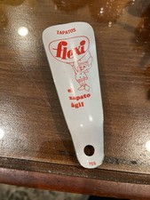 Vintage Metal Zapatos Flexi Advertising Shoe Horn- Very Rare