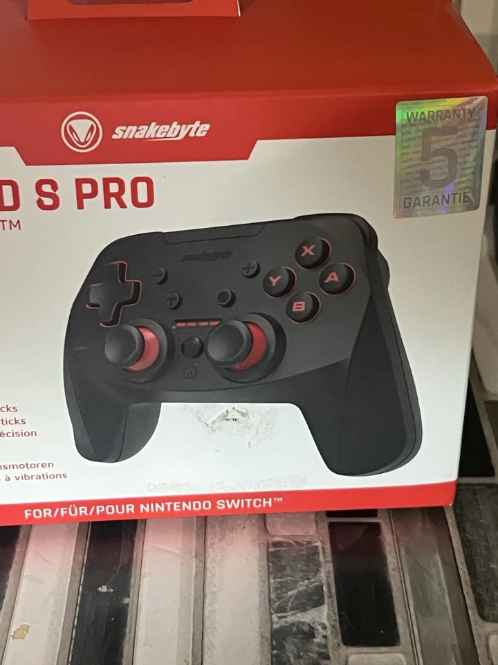 Snakebyte Game:Pad S Pro - Black - Nintendo Switch - Image 3 of 4