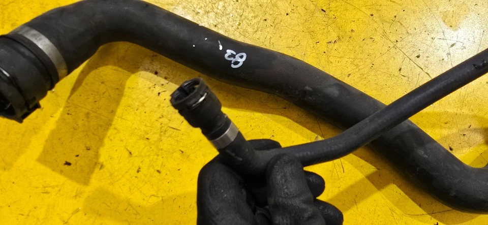 BMW X3 F25 20D XDRIVE N47D20C 2.0 DIESEL COOLANT WATER PIPE HOSE 7811128 - Image 4 of 4