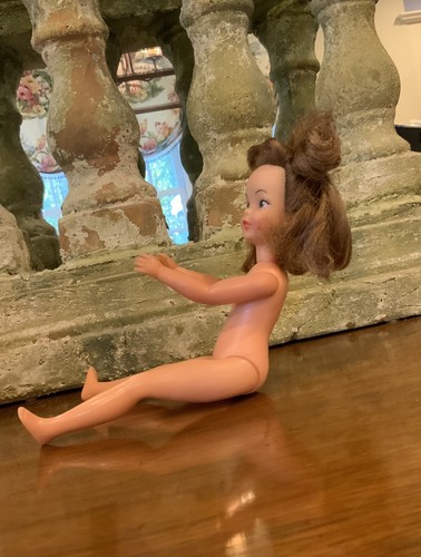 1960s Ideal Pepper 9”Doll ~ Head G9-E Body G9-W1 Full, Long Hair Tammy Sis - Picture 7 of 9