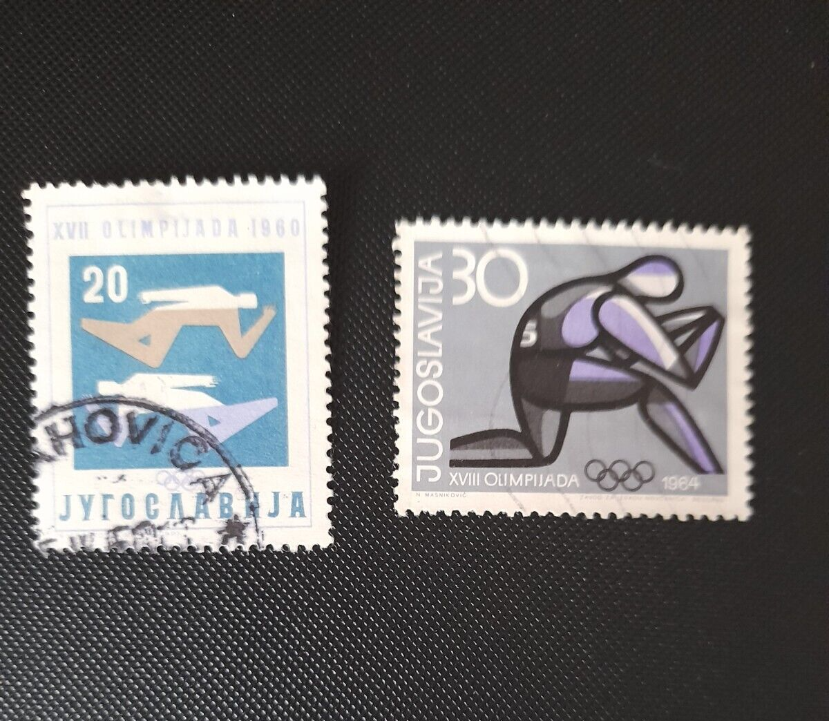 Foto 1 di 3