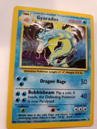 Gyarados Base Set Holo Pokemon Card WOTC