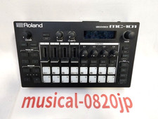 Roland MC-101 GROOVEBOX AIRA Compact Music Production Workstation
