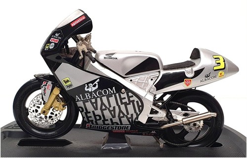 Guiloy 1/10 Scale 13687 - Honda RS 125 Masao AZUMA Benetton Playlife - Picture 3 of 5