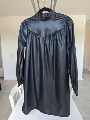 Who What Wear Women's XS Shift Dress Faux Leather Keyhole Short Long Sleeve | eBay Who What Wear Women's XS Shift Dress Faux Leather Keyhole Short Long Sleeve | eBay