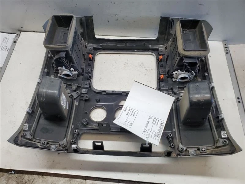 Dodge Ram4500 2015-2018, bisel de tablero, número de pieza: 1VY941X9AC Foto 4 de 4