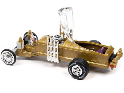 Barris Drag-U-La ''The Munsters'' ''Trivia Pursuit'' with Poker Chip Collector's Tok