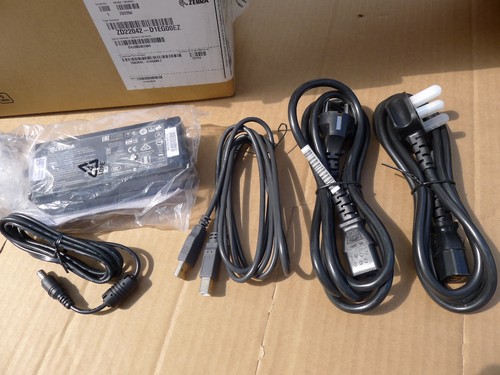 NEU OVP Zebra ZD220d 104mm Thermo USB DHL Label Printer Drucker ZD22042-D1EG00EZ - Afbeelding 5 van 18