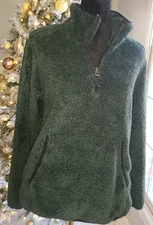 Life Integrity Earth Size M  Green 1/4 Zip Long Sleeve Extra Fuzzy Fleece Pocket