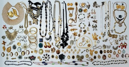165 PIECE 8+ LBS  LOT VINTAGE ESTATE JEWELRY GOLD SILVER COSTUME