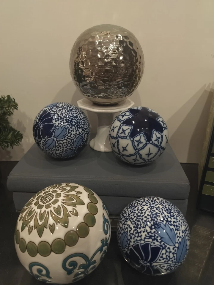 Фарфоровые ковровые шары; синий, белый, зеленый, серебристый; шинуазери и кованые, 5 шт.  - Изображение 3 из 3