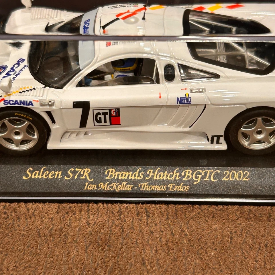Coche Ranura FLY Saleen S7R #7 Marcas Escotilla BGTC 2002 1/32 Ian McKellar  Foto 2 de 4