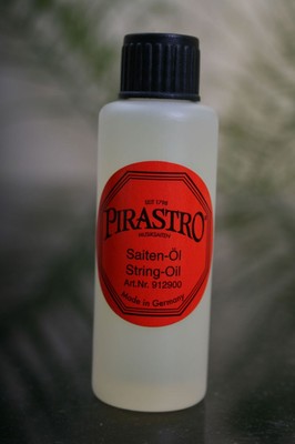 PIRASTRO Saitenöl Saiten Öl für Darmsaiten 50 ml, String Oil