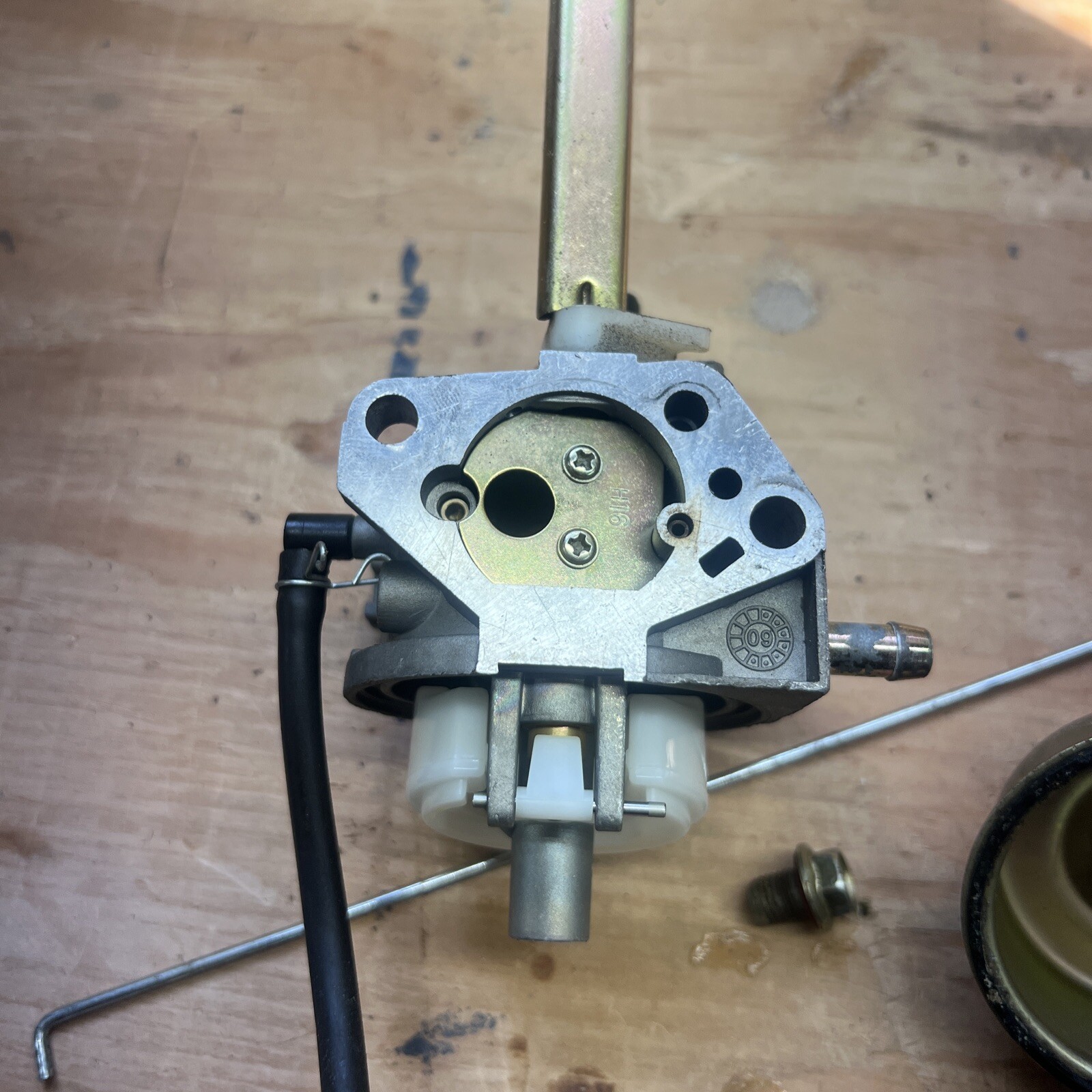 Carburetor from a 414cc Husqvarna Snowblower eBay