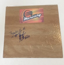 JENNIFER GILLOM Women's Basketball PHOENIX MERCURY Signed Vinyl Floor Tile 6x6
