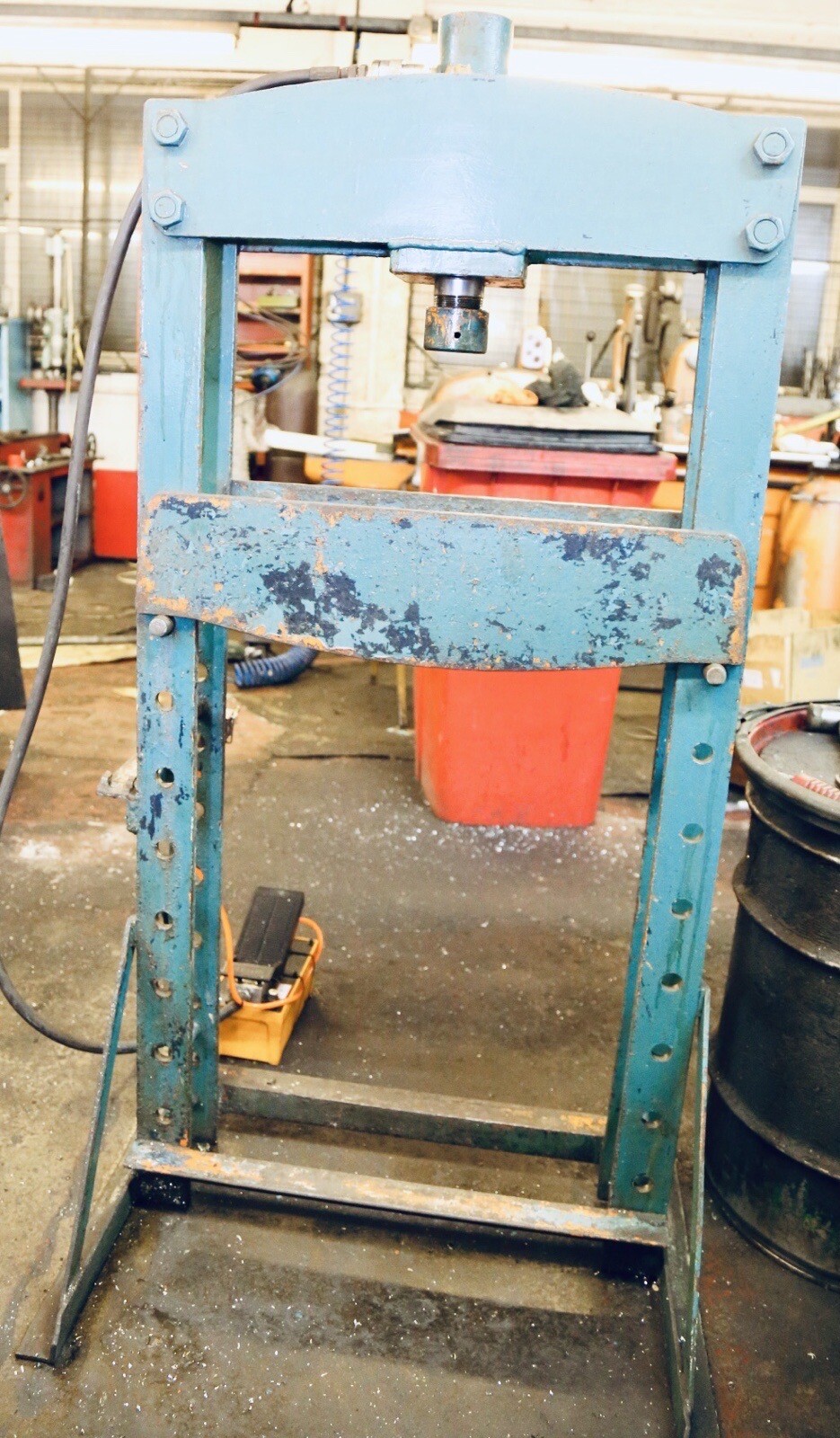 15 Ton Pneumatic Hydraulic Press. Foot Operated eBay