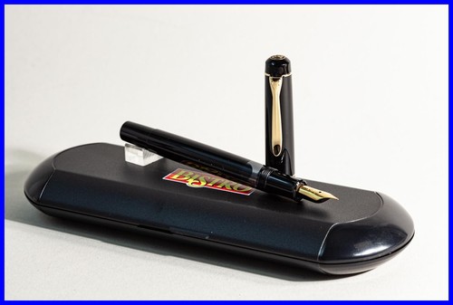 Pelikan Old Style M200 Piston Filler in Black with M Steel Nib - Bistro Box