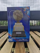 Nemesis Now DC Comics Superman Daily Planet Figurine  collection