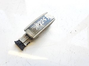 3b0947113 Innenraumleuchte Leseleuchte  Volkswagen Touran DE2309128-80