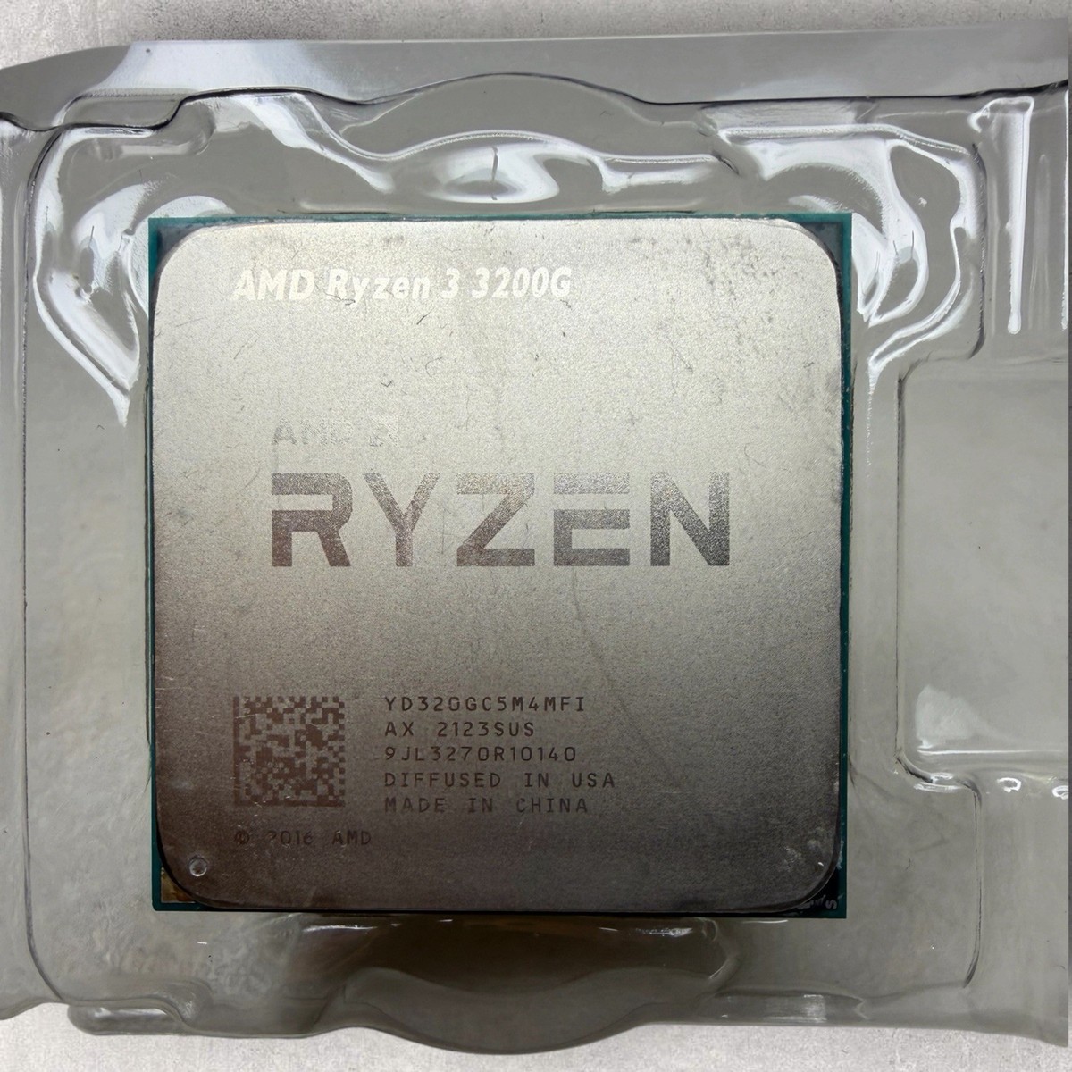 ジャンク　ひび割れあり Ryzen 3 4300u Radeon graphic AMD RYZEN 3 3200G - BROKEN PIN - Unknown Usability | eBay