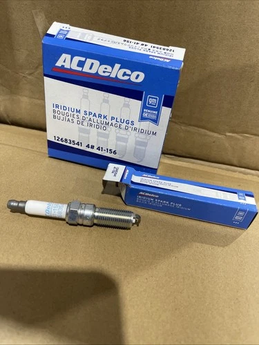 Set Of 4 Genuine GM ACDelco Iridium Spark Plugs 41-156 12683541 New