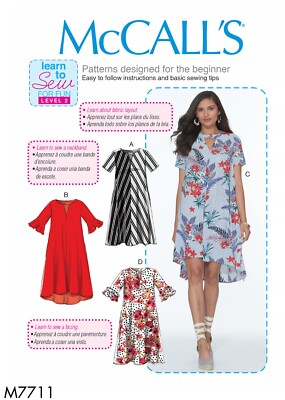 7711 MUSTER ''McCalls'' 4 CREATIONS KLEID EVASEE GERADE MIT FLIESSENDEM PAN VON XS BIS XL