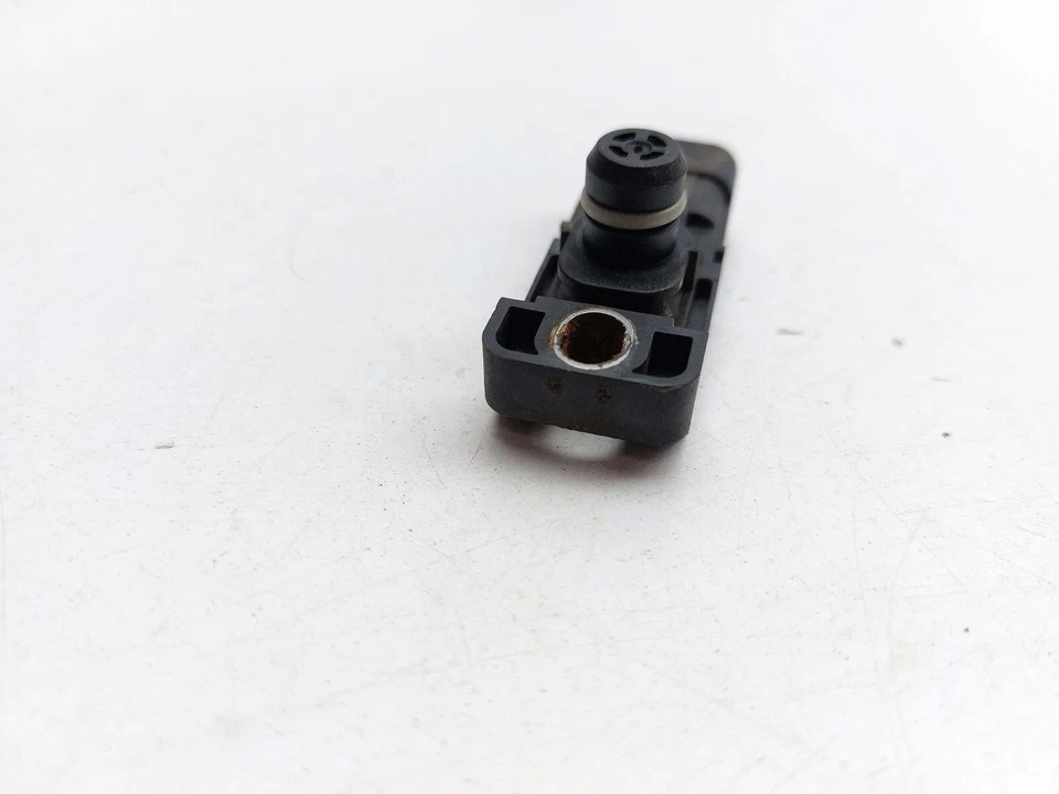 NISSAN X TRAIL T32 AIR PRESSURE SENSOR 223653394R 2017 - Image 4 of 4