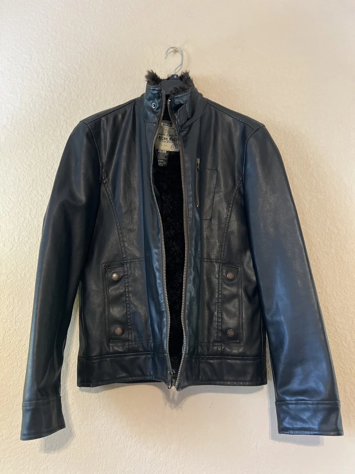 American Rag мужской черный молнии искусственной кожи мотоциклетное пальто куртка размер (M) - Изображение 2 из 4