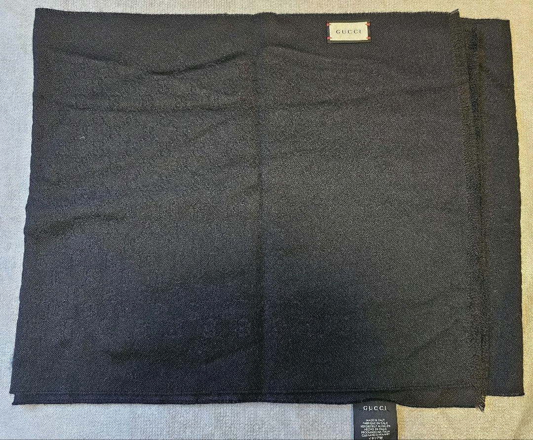 Foulard GUCCI noir laine cachemire avec logo 14,2 x 70,9 pouces