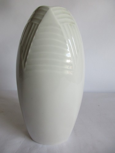 MEISSEN PORZELLAN VASE WEIß bezeichnet 50250 Höhe 24 cm