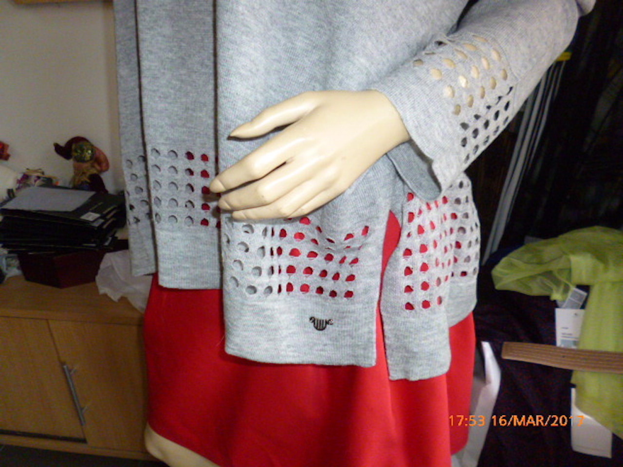 Picture 5 of 9