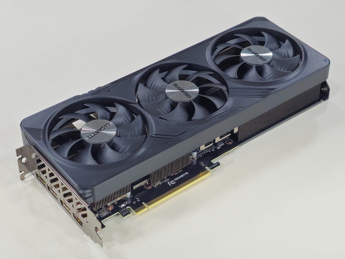 GIGABYTE GeForce RTX 4070 GAMING OC V2 12GB 12G 192-bit GIGABYTE GeForce RTX 4070 GAMING OC V2 12GB 12G 192-bit