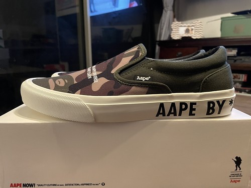 aape slip on