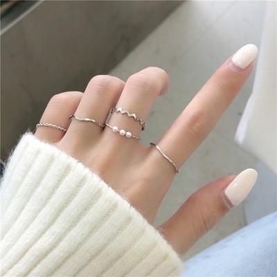 5-Piece Silver Ring Set, Minimalist Wavy Unique Stackable Rings for Women