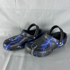 Crocs Bistro Work Clogs Men 6 Black Blue Graphic Print Slip Resistant Closed Toe