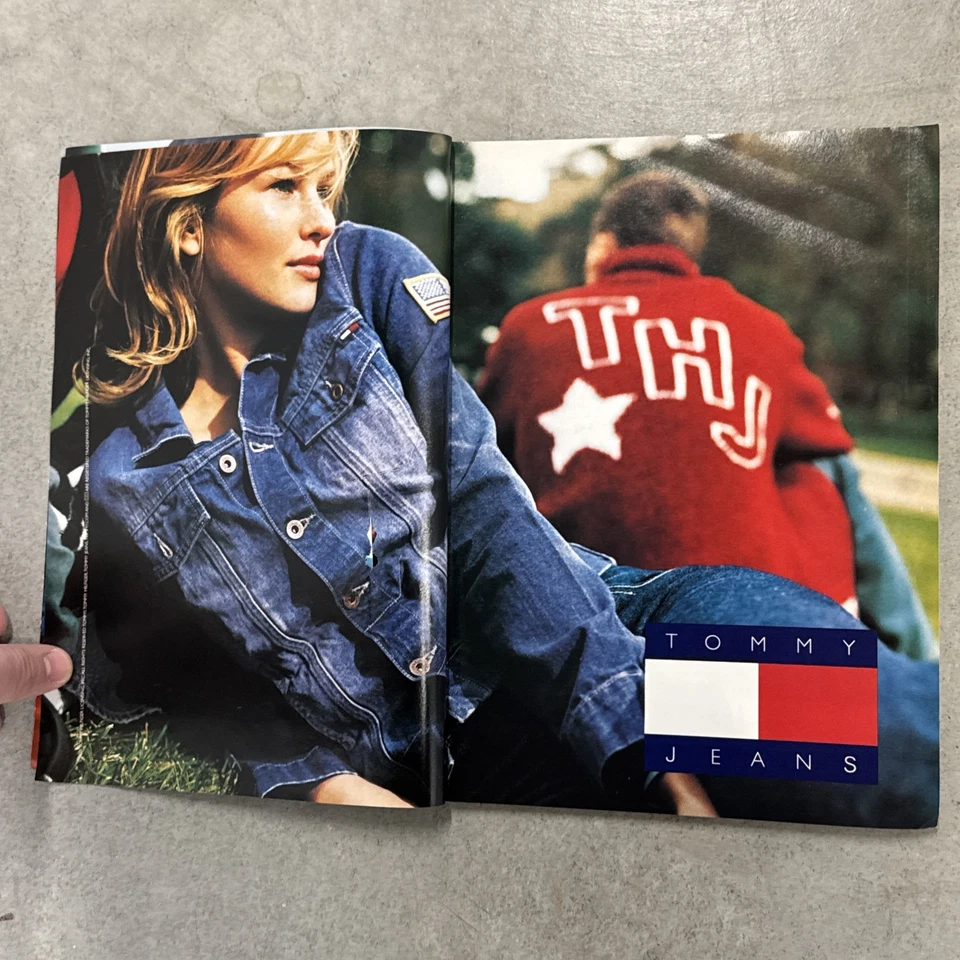 CosmoGirl Magazine Dec 2001 Gwen Stefani Cover Y2K Fashion Brad Pitt Stickers Foto 3 de 4