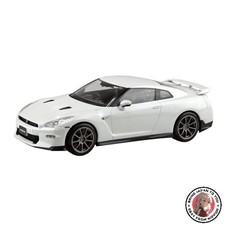 NUEVO Modelo Aoshima Nissan R35 Nissan GT-R 2024 (Brilliant White Pearl) escala 1:24