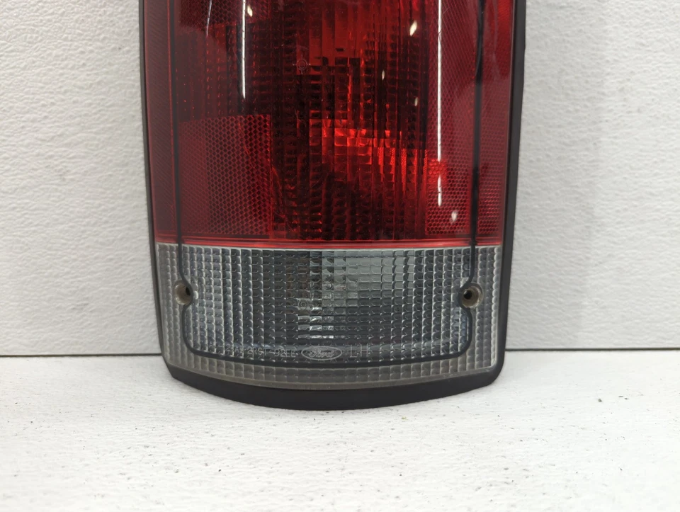 Mercedes-benz E250 Driver Left Side Tail Light Taillight Oem DSU5H - Image 4 of 4
